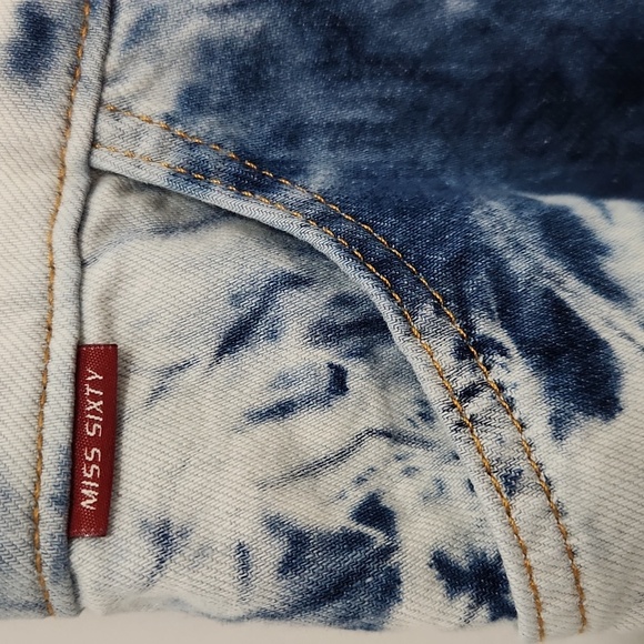 NWT Urban Outfitters Miss Sixty Denim Wrap Mini Skirt Size Large - Picture 7 of 11